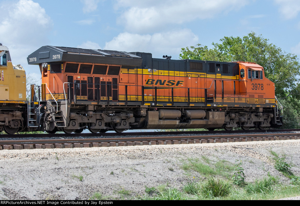 We meet!again, BNSF 3978